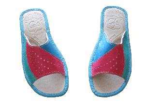 modello di pantofole 42